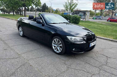 Кабриолет BMW 3 Series 2012 в 
