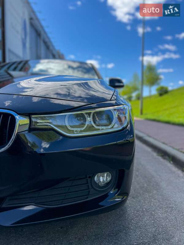 Седан BMW 3 Series 2012 в Києві