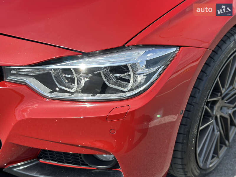 Седан BMW 3 Series 2015 в Львові