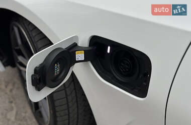Седан BMW 3 Series 2022 в 