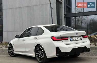 Седан BMW 3 Series 2022 в 