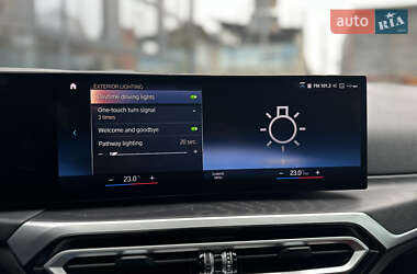 Седан BMW 3 Series 2022 в 