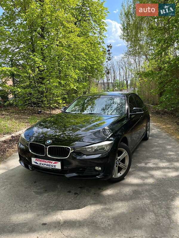 Седан BMW 3 Series 2012 в Киеве