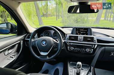 Седан BMW 3 Series 2017 в 