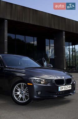 Седан BMW 3 Series 2015 в 