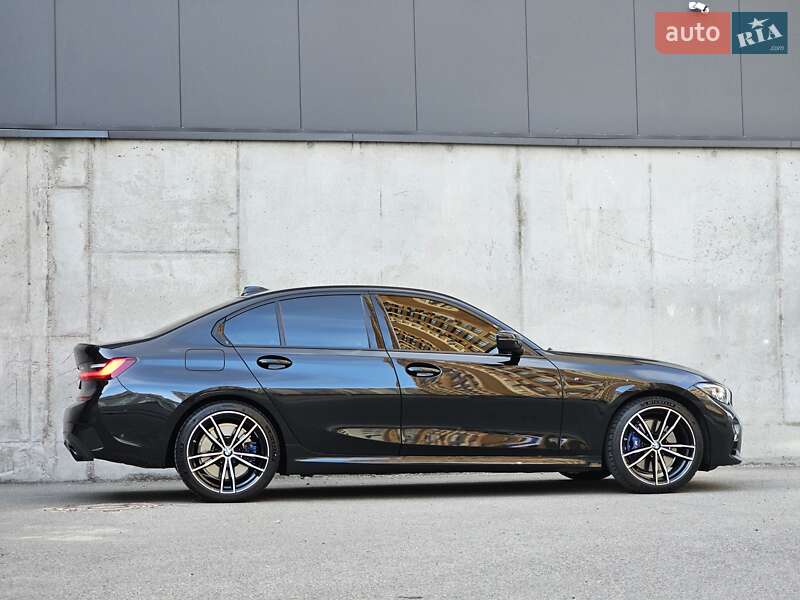 Седан BMW 3 Series 2022 в Киеве