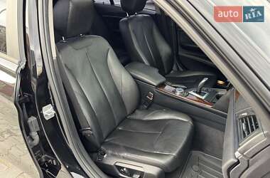 Седан BMW 3 Series 2015 в 