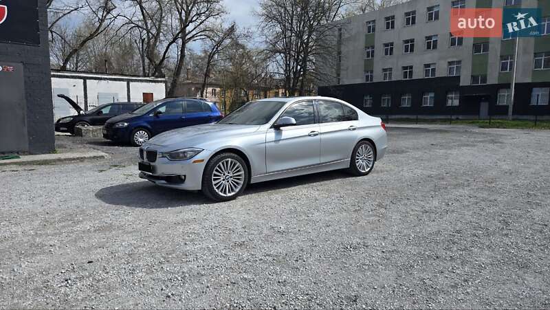 BMW 3 Series 2013