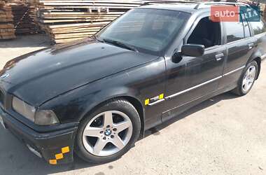 Универсал BMW 3 Series 1995 в 