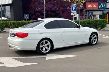 Купе BMW 3 Series 2013 в 