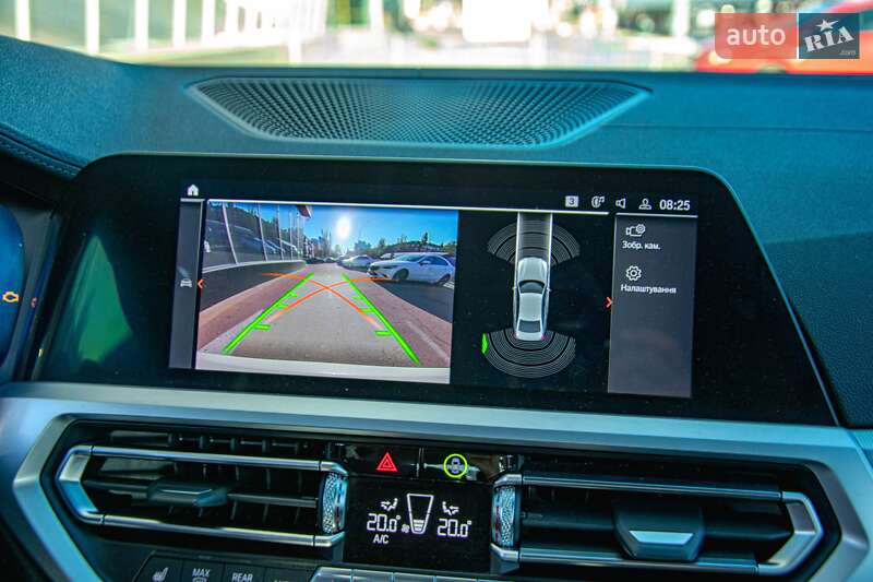 Седан BMW 3 Series 2019 в Киеве