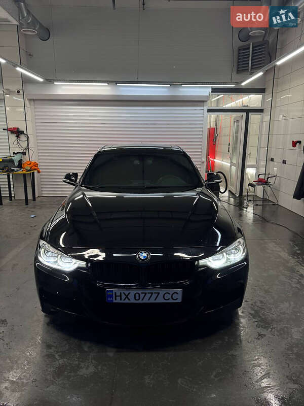 Седан BMW 3 Series 2018 в 