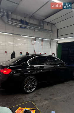 Седан BMW 3 Series 2018 в 