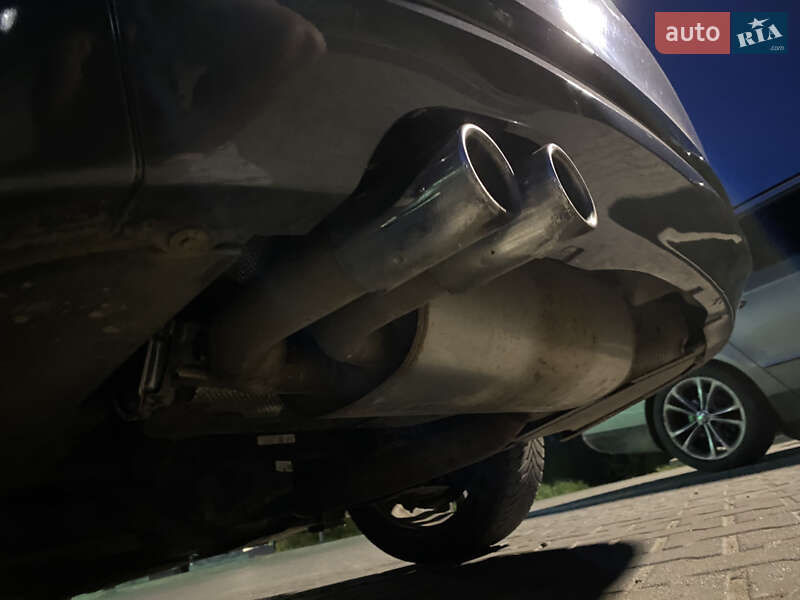 Седан BMW 3 Series 2014 в Ивано-Франковске