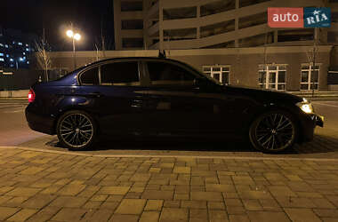 Седан BMW 3 Series 2011 в 