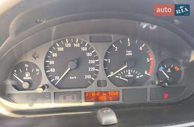 Седан BMW 3 Series 2000 в 