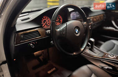 Седан BMW 3 Series 2011 в 