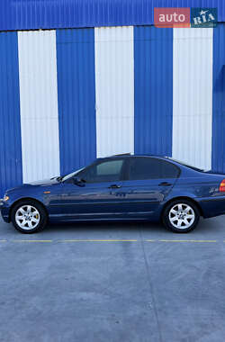Седан BMW 3 Series 2004 в 