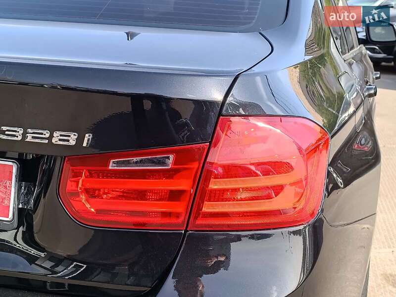 Седан BMW 3 Series 2013 в Харькове
