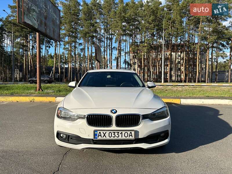 BMW 3 Series 2016