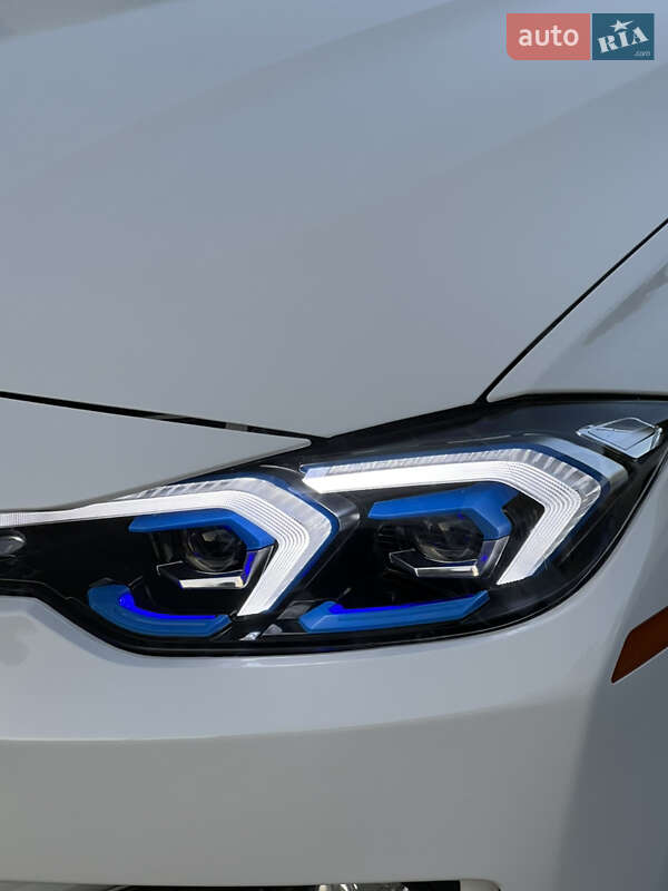 Седан BMW 3 Series 2014 в Одессе