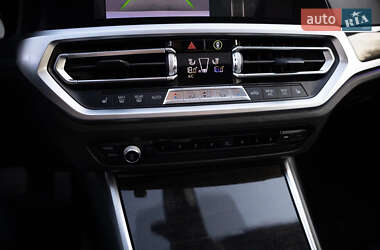 Седан BMW 3 Series 2019 в 