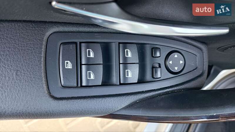 Седан BMW 3 Series 2014 в Киеве