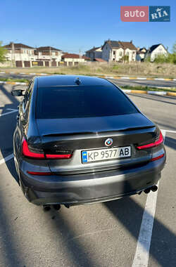 Седан BMW 3 Series 2019 в 