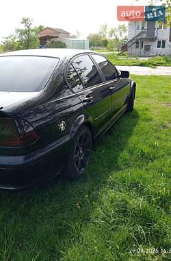Седан BMW 3 Series 2002 в 
