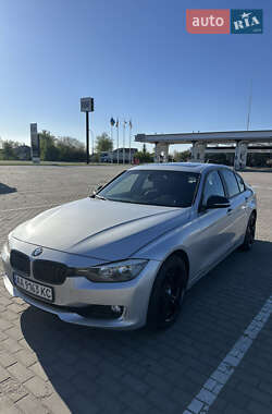 Седан BMW 3 Series 2012 в 