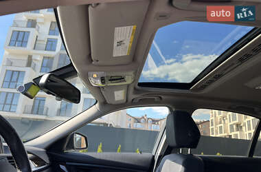 Седан BMW 3 Series 2015 в 