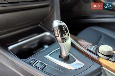 Седан BMW 3 Series 2015 в 