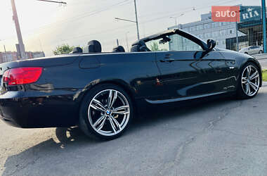 Кабриолет BMW 3 Series 2011 в 
