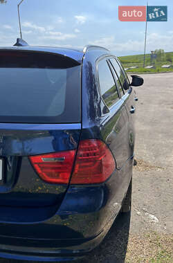 Универсал BMW 3 Series 2010 в 