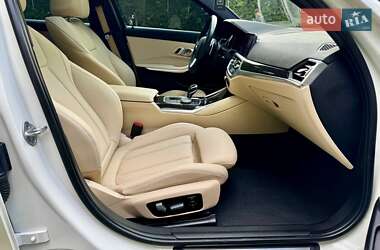 Седан BMW 3 Series 2020 в 