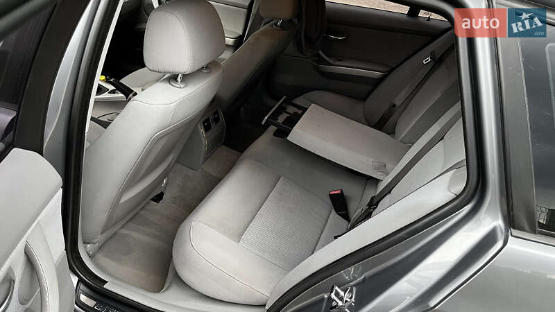 Универсал BMW 3 Series 2008 в Львове фото 34 Универсал BMW 3 Series 2008 в Львове