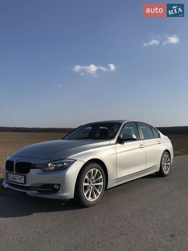 Седан BMW 3 Series 2016 в Буске