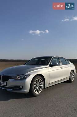 Седан BMW 3 Series 2016 в 