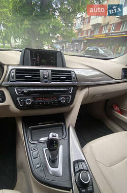 Седан BMW 3 Series 2013 в 