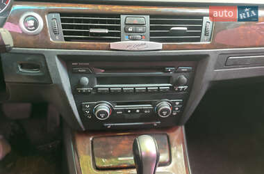 Седан BMW 3 Series 2006 в 