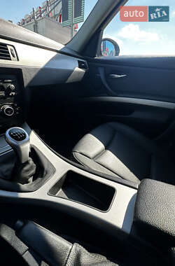 Седан BMW 3 Series 2008 в 