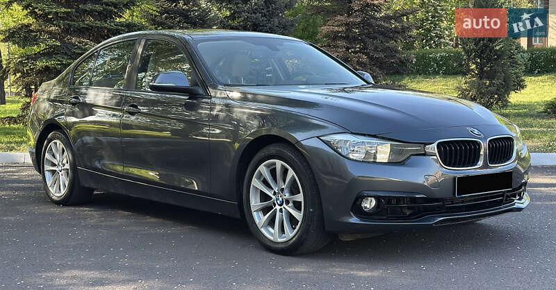 Седан BMW 3 Series 2016 в Днепре