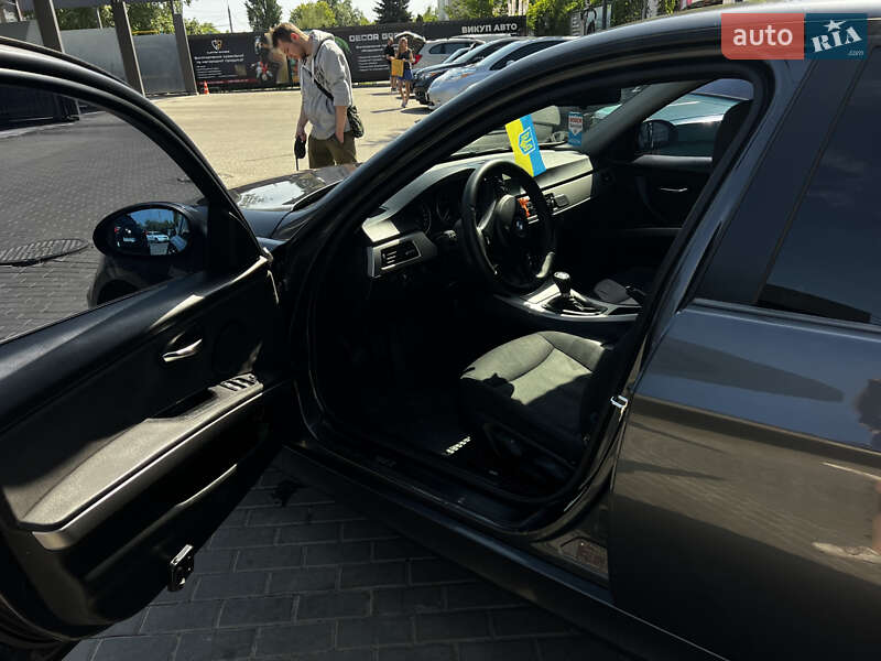 Седан BMW 3 Series 2007 в Харькове