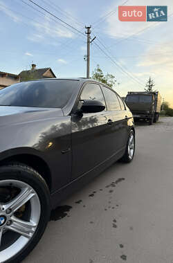 Седан BMW 3 Series 2005 в 