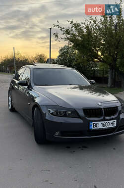 Седан BMW 3 Series 2005 в 