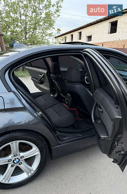 Седан BMW 3 Series 2005 в 