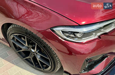 Седан BMW 3 Series 2021 в 
