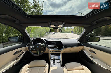 Седан BMW 3 Series 2021 в 