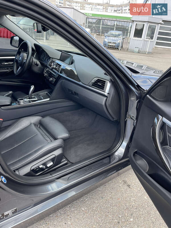 Седан BMW 3 Series 2012 в Киеве фото 28 Седан BMW 3 Series 2012 в Киеве