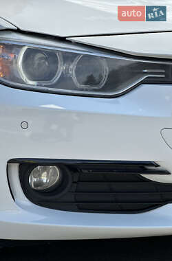 Седан BMW 3 Series 2013 в 